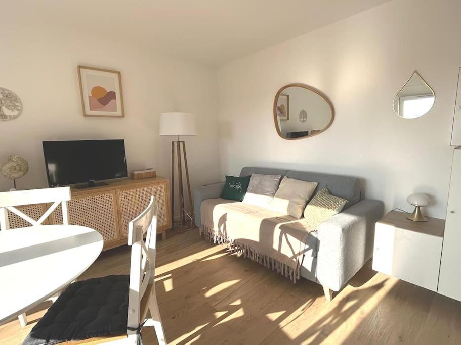 Cabourg Cosy, Appartement Refait A Neuf, 5 Min A Pied De La Mer ภายนอก รูปภาพ