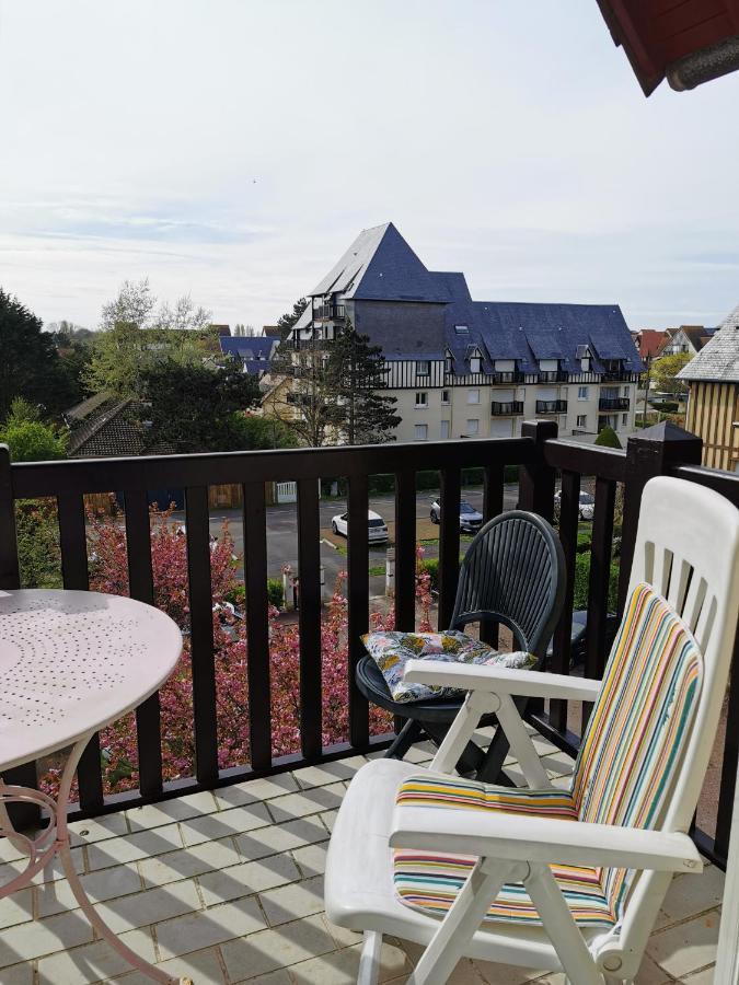 Cabourg Cosy, Appartement Refait A Neuf, 5 Min A Pied De La Mer ภายนอก รูปภาพ